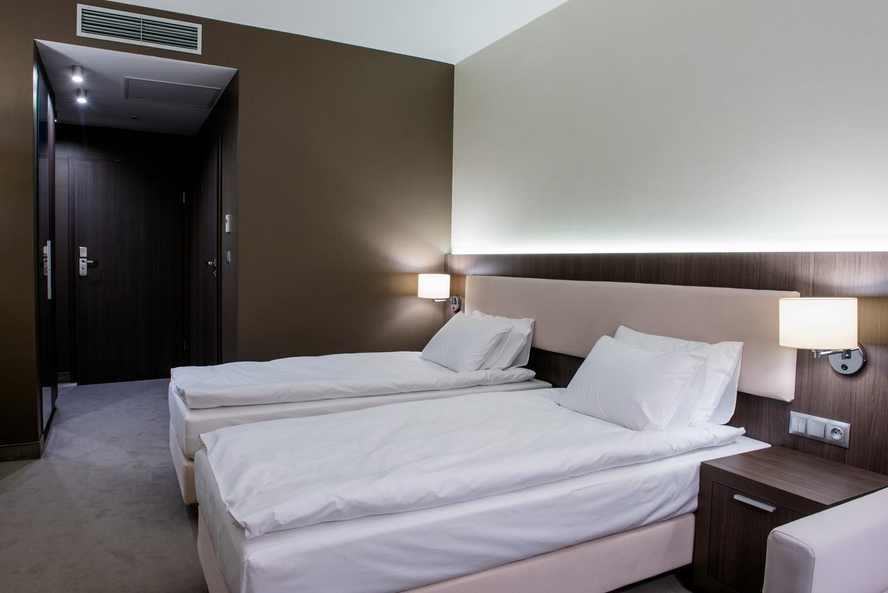 Hotel Kosma Kozmin Eksteriør billede