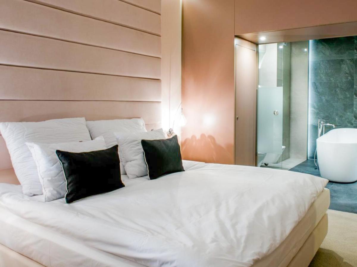 Hotel Kosma Kozmin Eksteriør billede