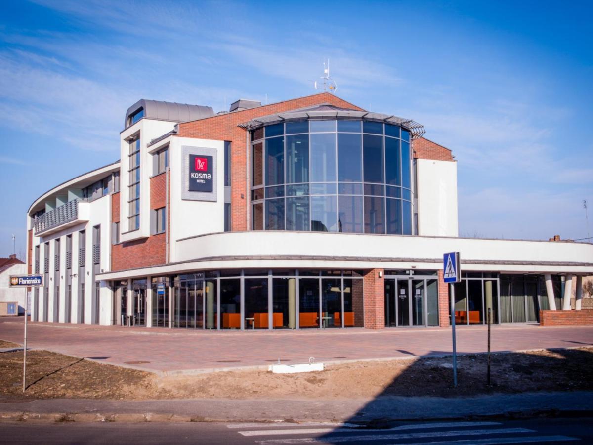 Hotel Kosma Kozmin Eksteriør billede